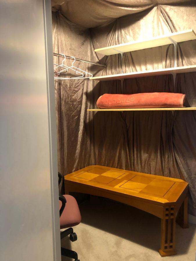 Hidden Valley Basement Suit H カルガリー エクステリア 写真